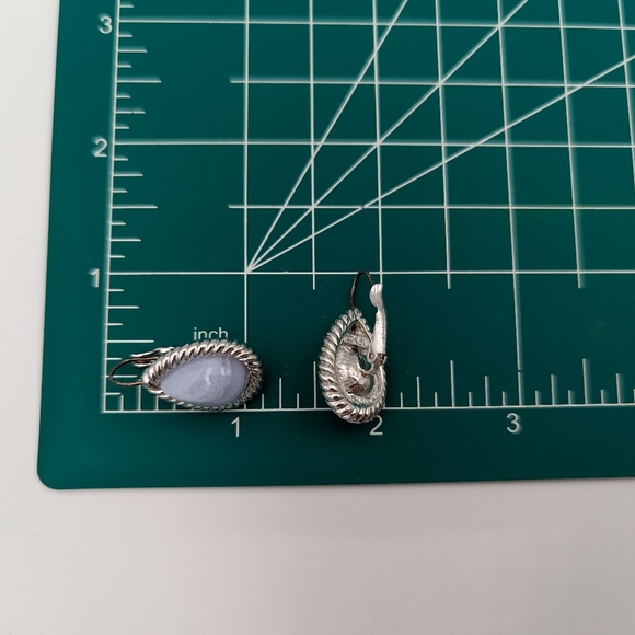 Vintage KJL Kenneth Jay Lane Teardrop Blue Lace Agate Silvertone Rope Earrings - Picture 3 of 6